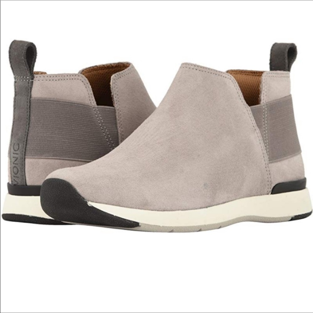 VIONIC LIGHT GRAY SUEDE ANKLE SNEAKER BOOT SZ 9.5